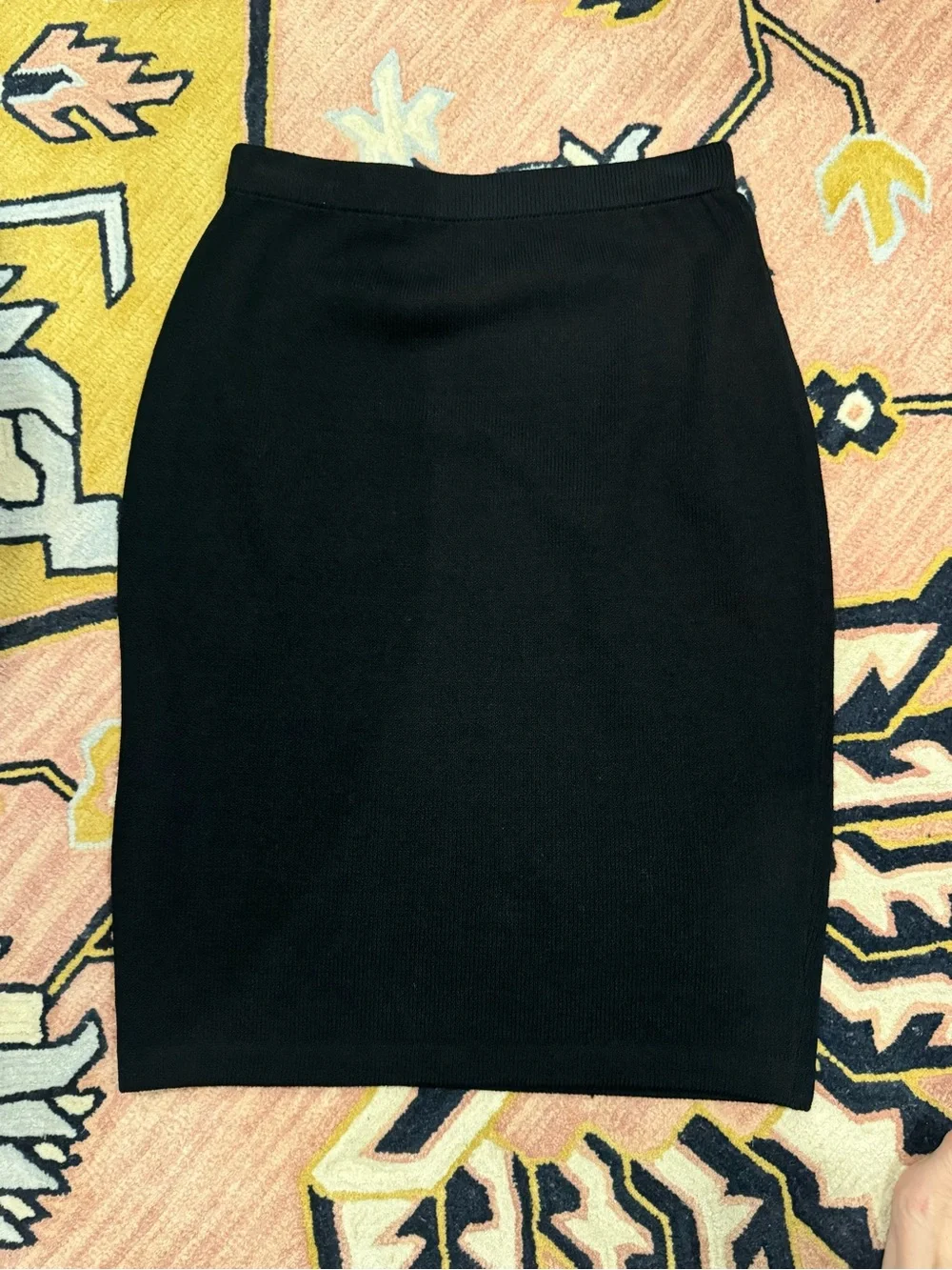 St John Basics Santana Knit Skirt Pencil Straight Black Classic  ~ Size 6